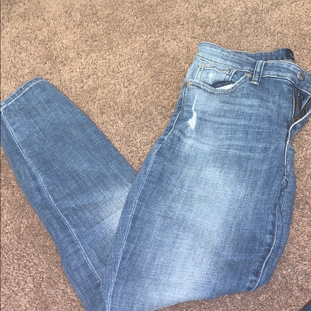 Jeans